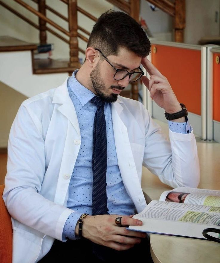 دکتر داوود محمدی